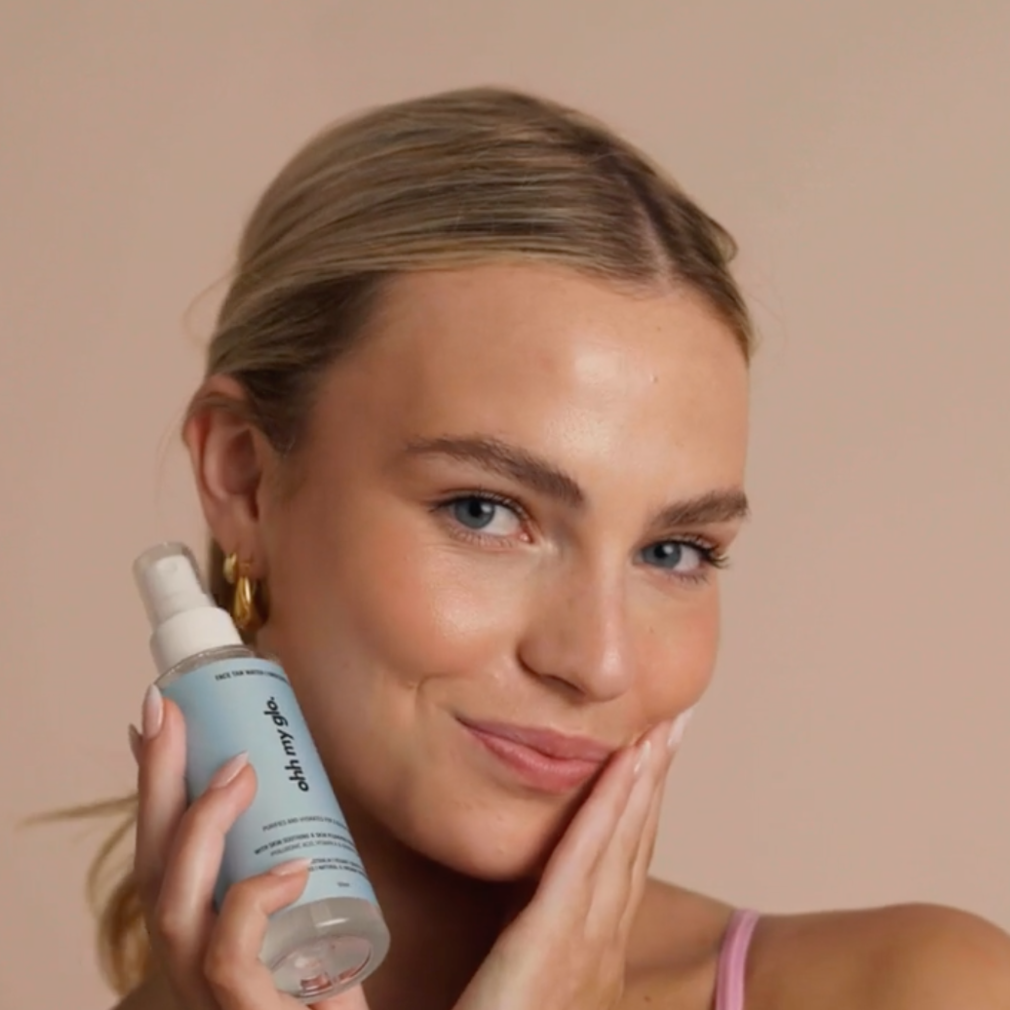 face tan water on model